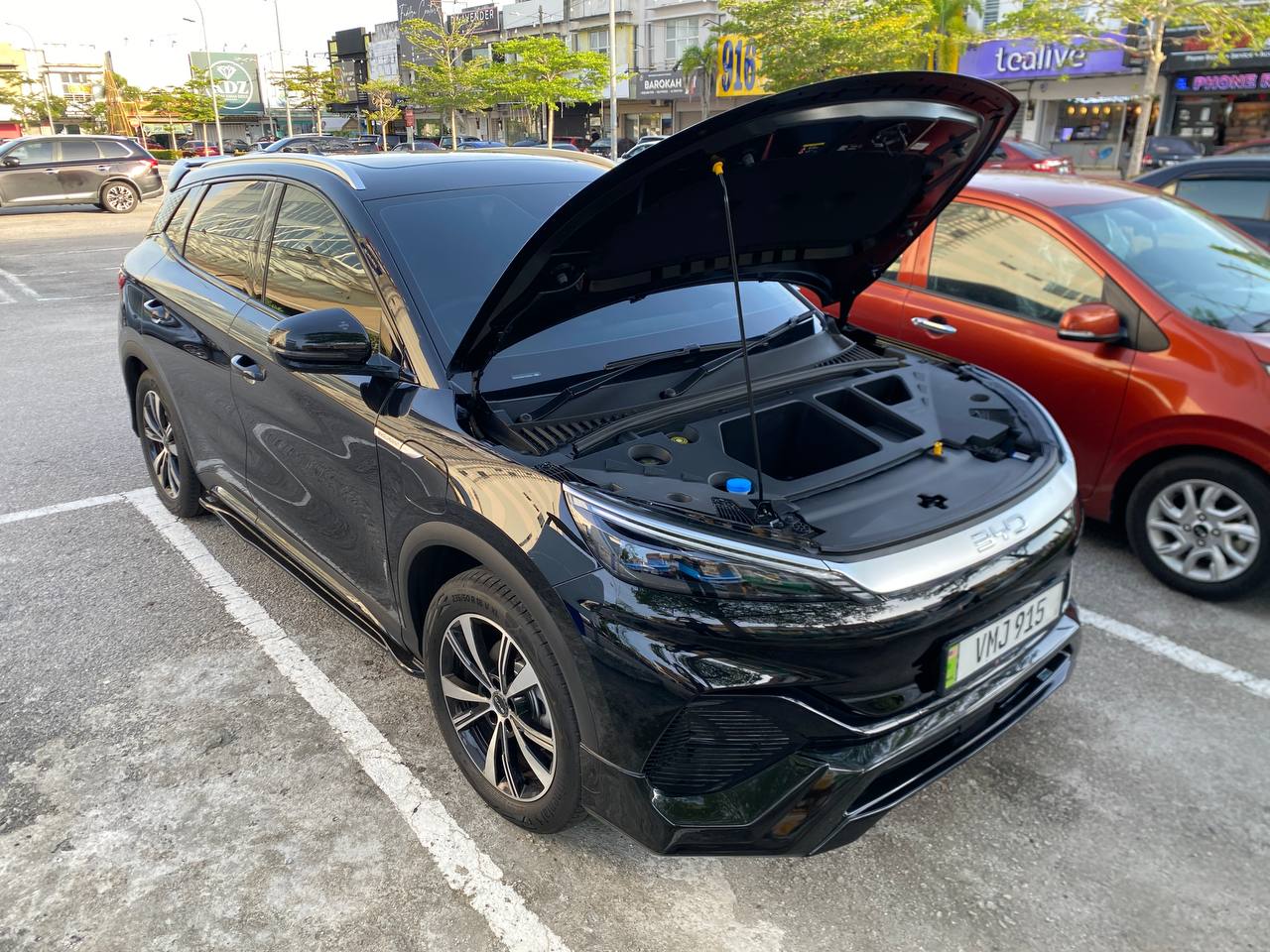 BYD ATTO 3 FRUNK (RHD)