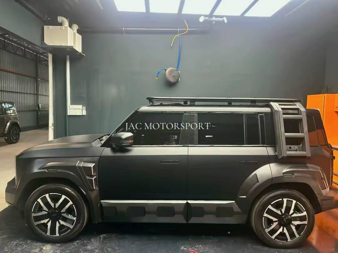ICAR 03 BODYKIT #1