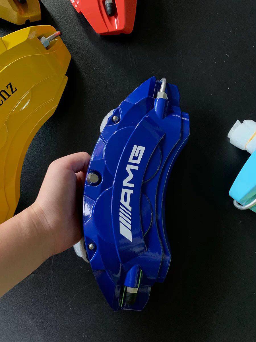 TESLA 3 HIGHLAND BRAKE CALIPER COVER