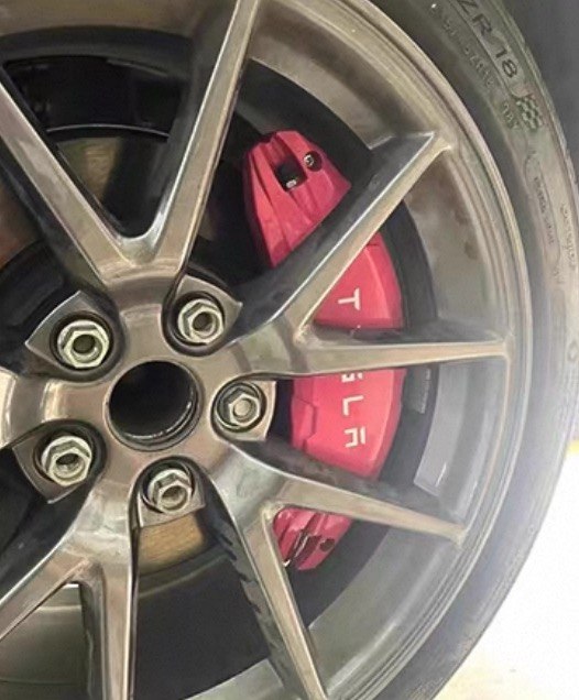 TESLA 3 HIGHLAND BRAKE CALIPER COVER