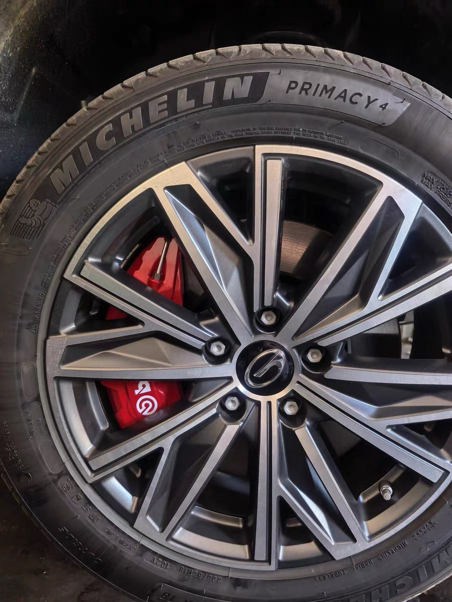 TESLA 3 HIGHLAND BRAKE CALIPER COVER